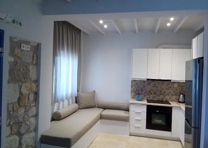 Themonia Kimolos-agioklima Apartamento *